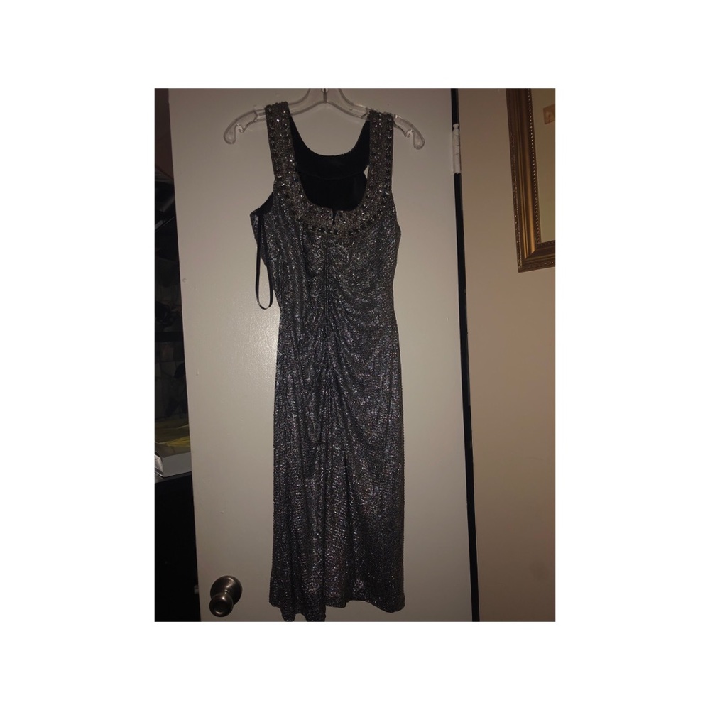 Cache Dress - Picture 2 of 2